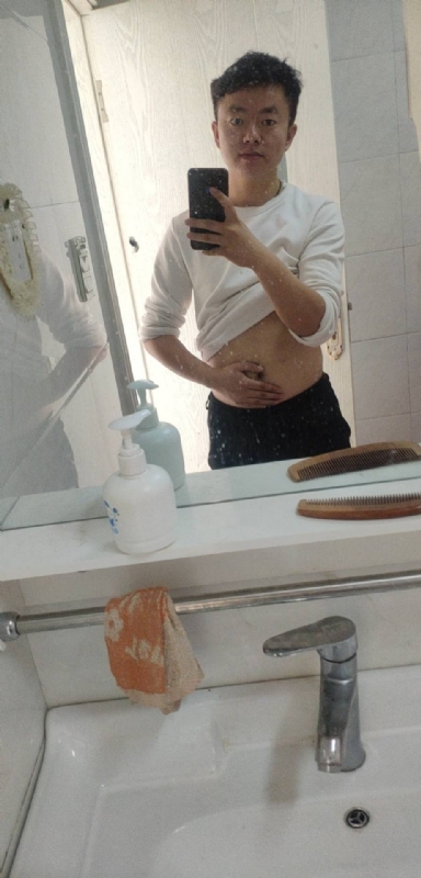 官方认证的亮亮的第一张照片--绵阳相亲服务中心