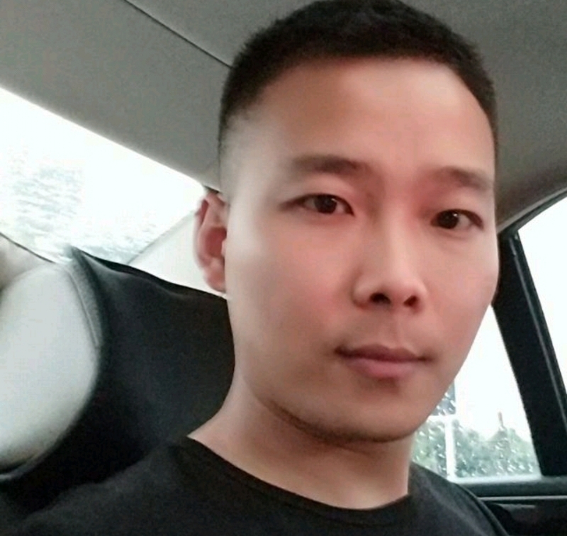 李先生的第二张照片--绵阳相亲服务中心