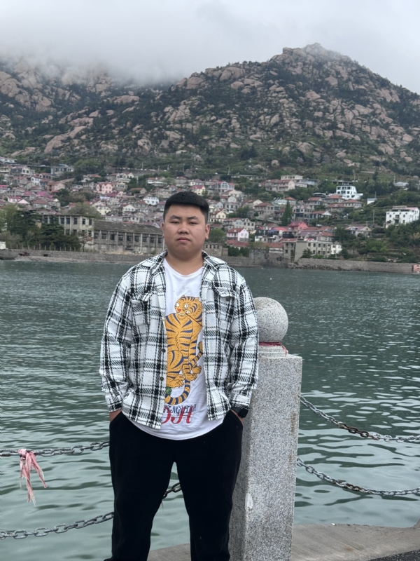 谨慎的第一张照片--绵阳相亲服务中心