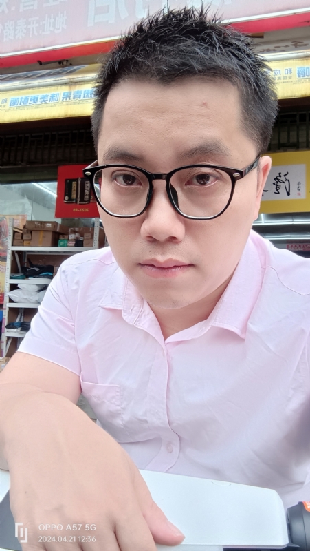 黑鹰的第二张照片--绵阳相亲服务中心