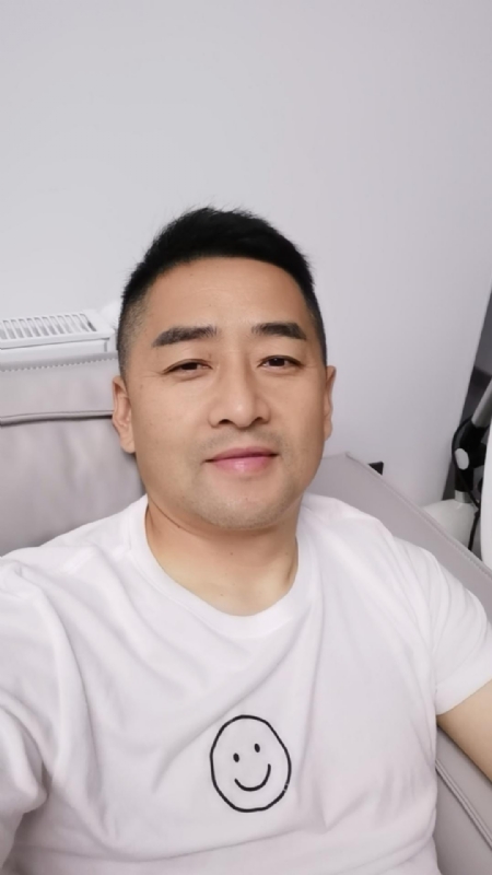 向阳而生的第一张照片--绵阳相亲服务中心