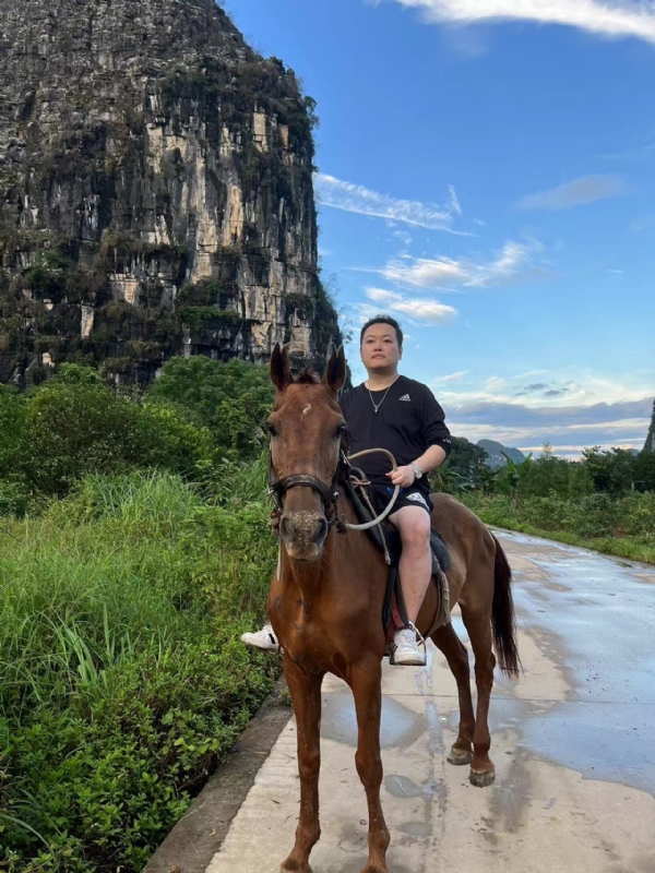 千度D雄的第六张照片--绵阳相亲服务中心