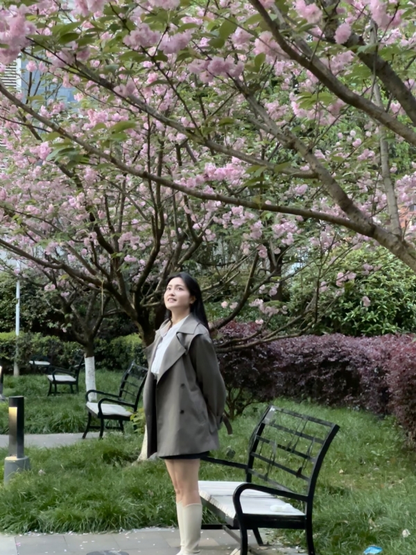 方方方的第二张照片--绵阳相亲服务中心