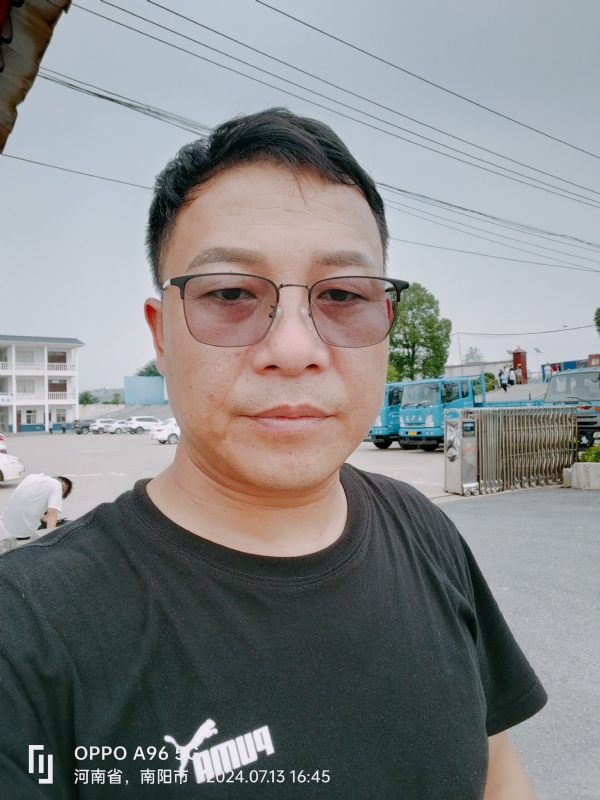 楚辞的第二张照片--绵阳相亲服务中心