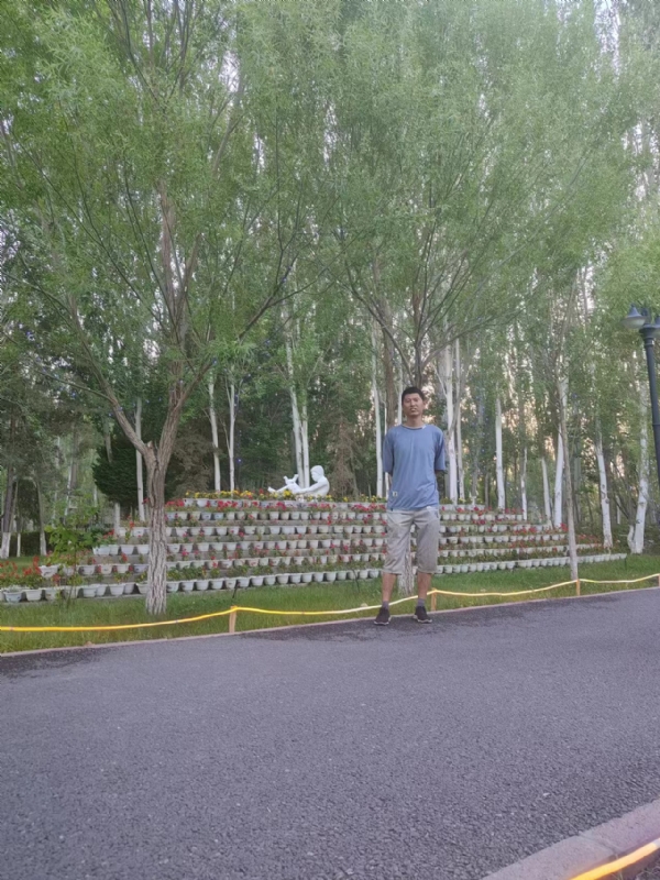 温默的第一张照片--绵阳相亲服务中心