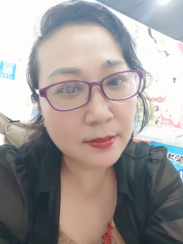 娜财娜福的第一张照片--绵阳相亲服务中心