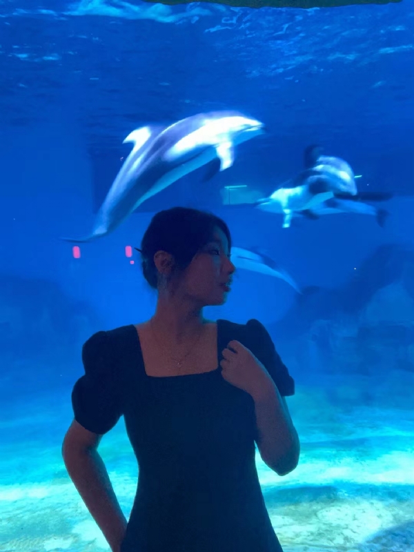 在水一方的第一张照片--绵阳相亲服务中心