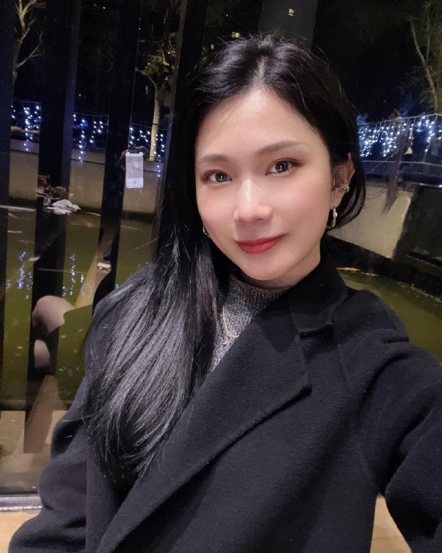 欣欣向荣的第一张照片--绵阳相亲服务中心