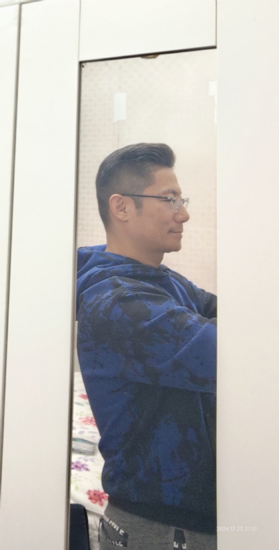 HKman的第一张照片--绵阳相亲服务中心