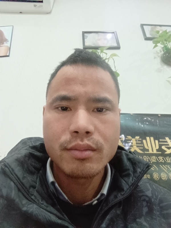 liuliyong的第一张照片--绵阳相亲服务中心