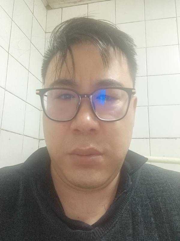 迷失自我的第一张照片--绵阳相亲服务中心