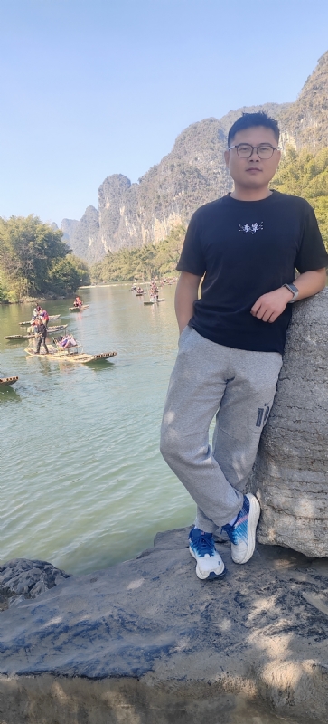 受过伤的狼的第二张照片--绵阳相亲服务中心