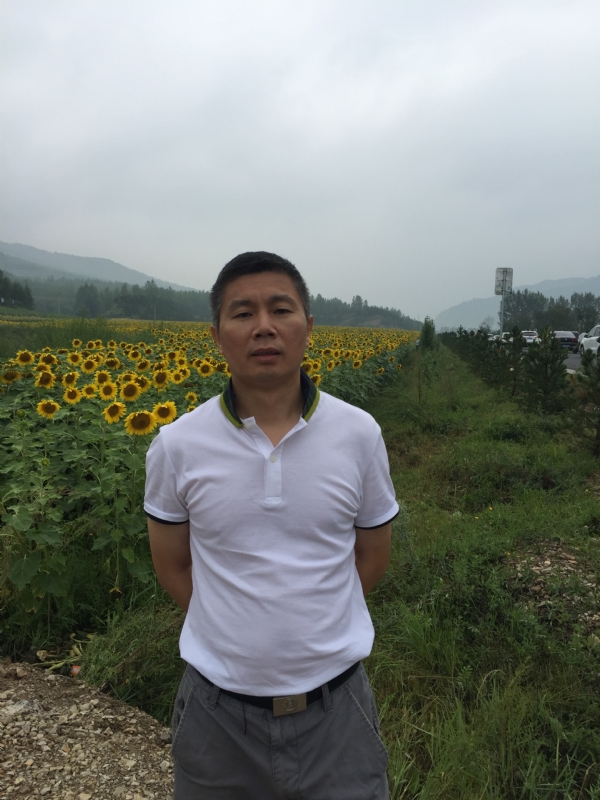 爱拼才会赢的大叔的第二张照片--绵阳相亲服务中心