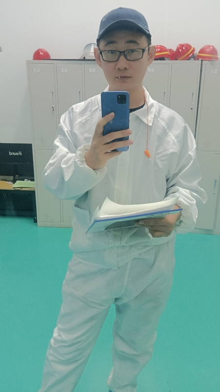 黑黑一笑的第四张照片--绵阳相亲服务中心