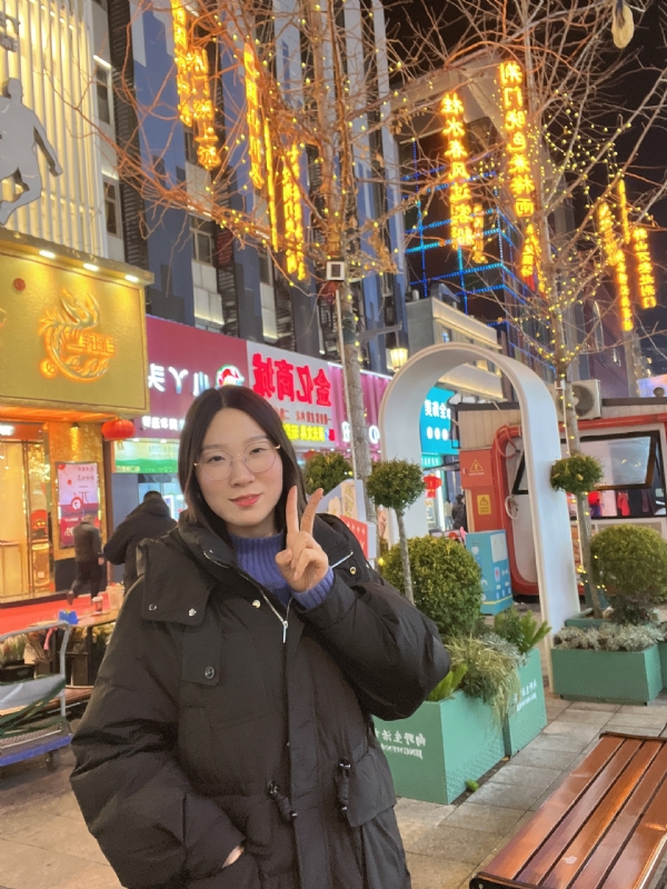 灵芽的第一张照片--绵阳相亲服务中心