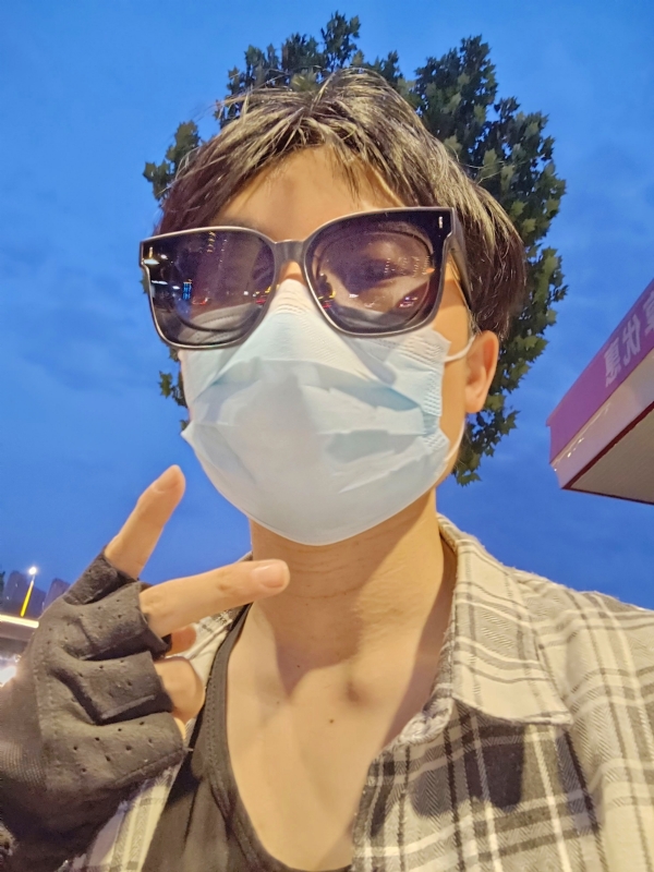 俊哒哒哒的第二张照片--绵阳相亲服务中心