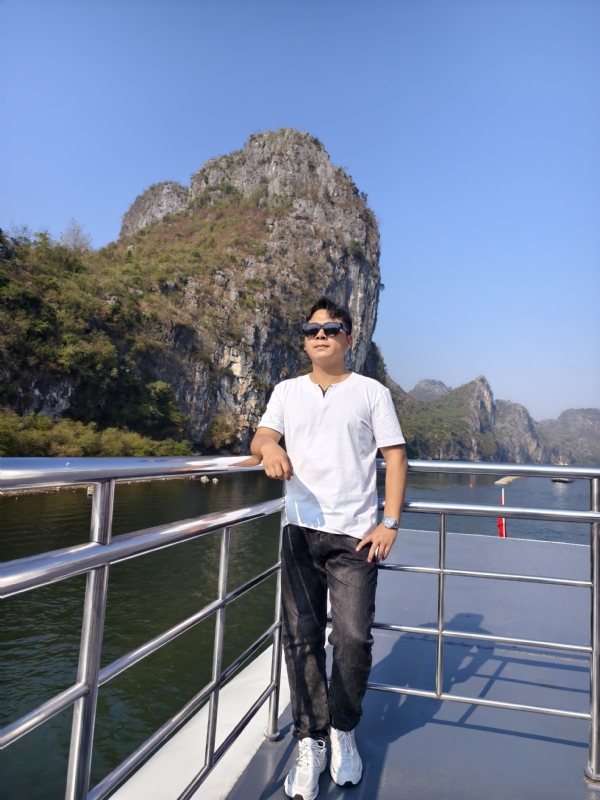 墨痕的第二张照片--绵阳相亲服务中心