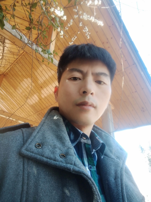 阿明的第一张照片--绵阳相亲服务中心