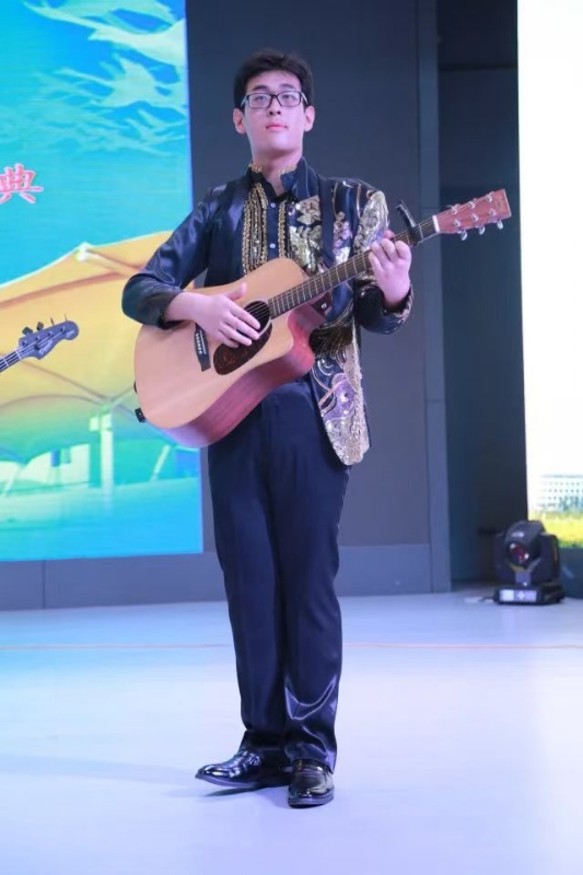 一叶知秋ZG的第一张照片--绵阳相亲服务中心