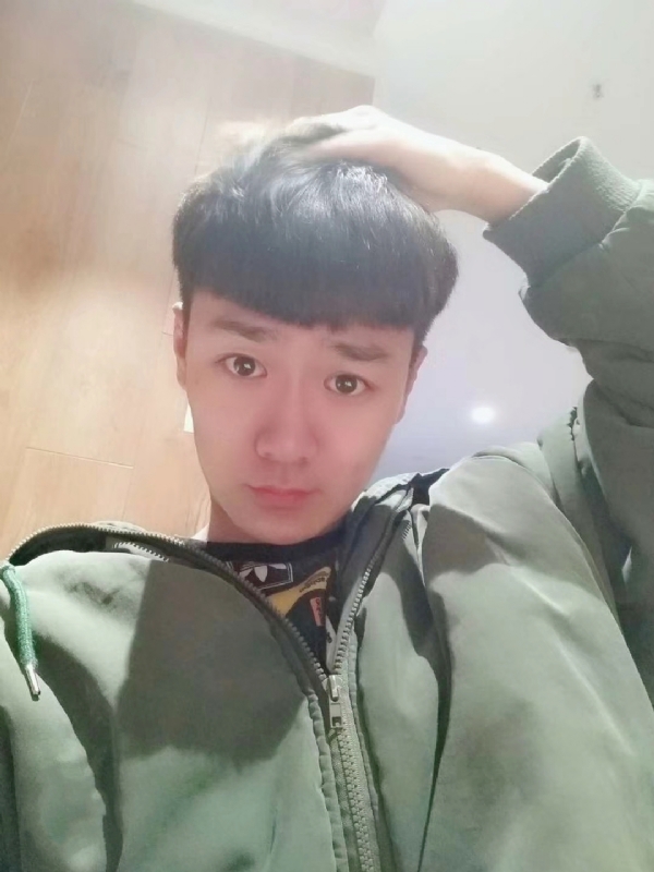 Boom的第一张照片--绵阳相亲服务中心