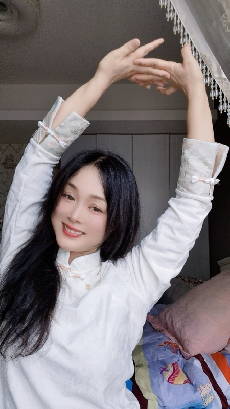 伊伊的第四张照片--绵阳相亲服务中心