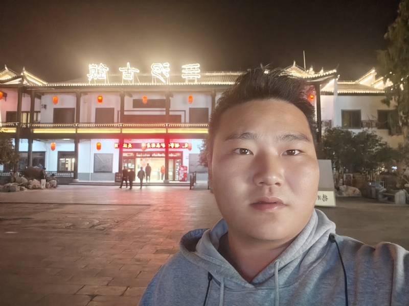 小鹿艾克的第一张照片--绵阳相亲服务中心