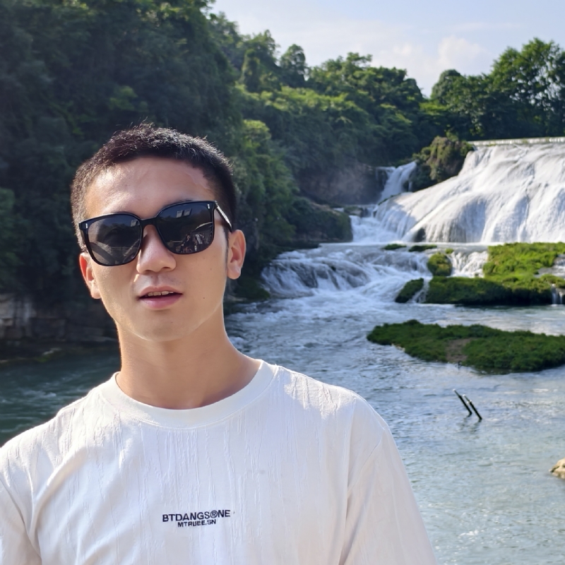 飞殷的第一张照片--绵阳相亲服务中心