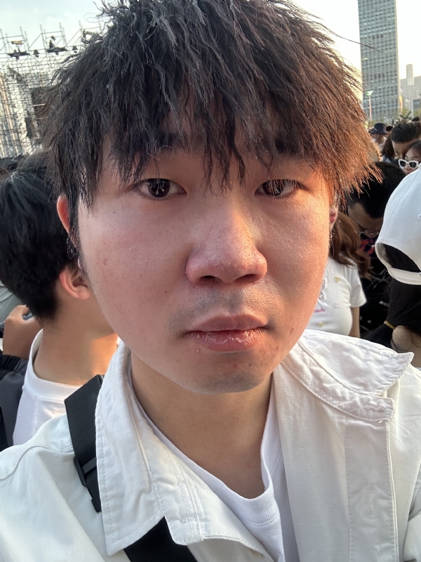 会修电脑的小杨的第一张照片--绵阳相亲服务中心