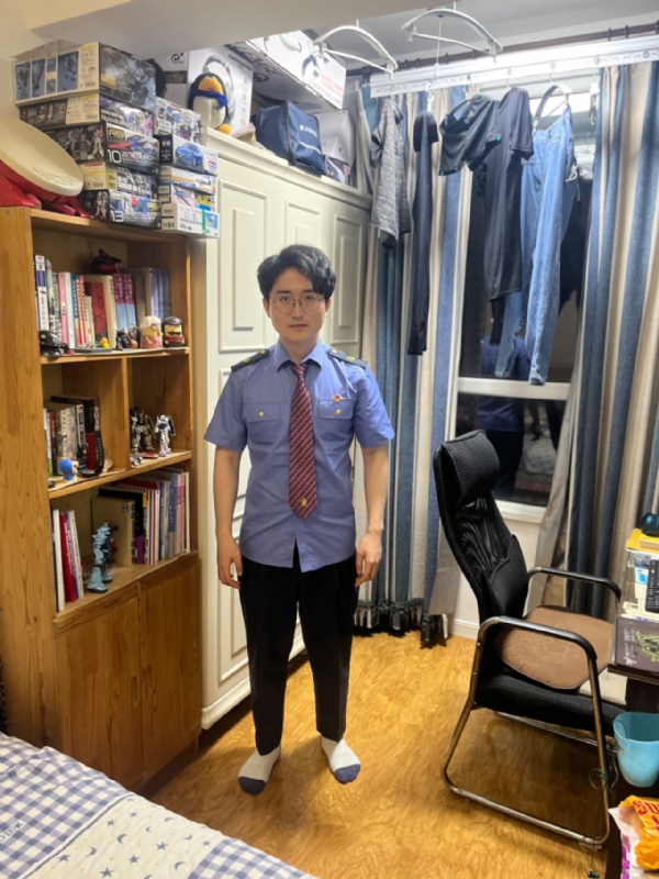 dym的第二张照片--绵阳相亲服务中心