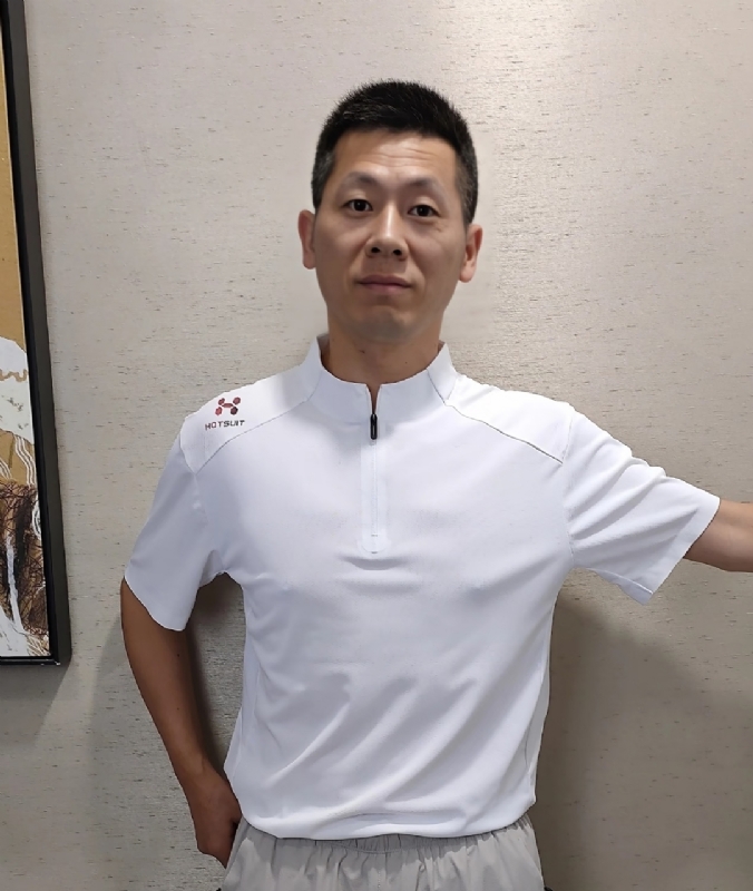 红旗下长大的第一张照片--绵阳相亲服务中心