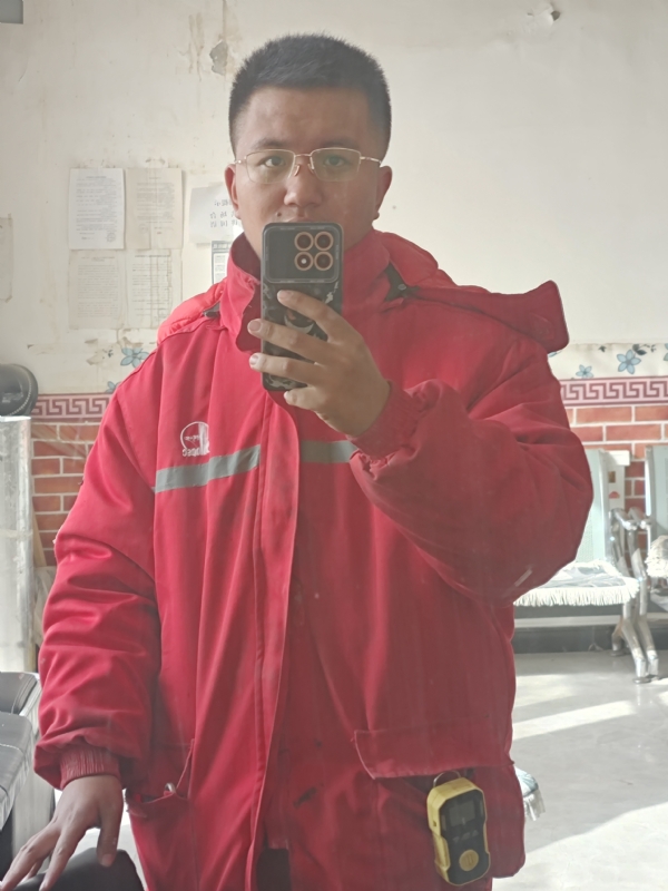 鹤某的第一张照片--绵阳相亲服务中心