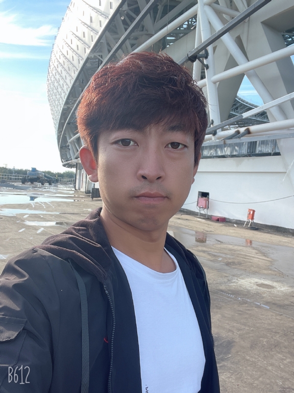 绅士大男孩的第一张照片--绵阳相亲服务中心