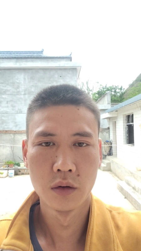 简单点的第一张照片--绵阳相亲服务中心