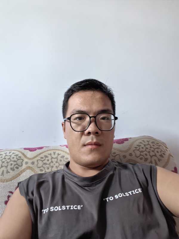 卫TF的第三张照片--绵阳相亲服务中心