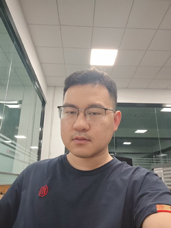 雨落浅响的第一张照片--绵阳相亲服务中心