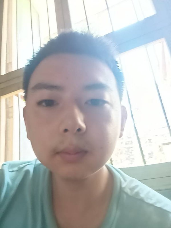 小黄的第二张照片--绵阳相亲服务中心