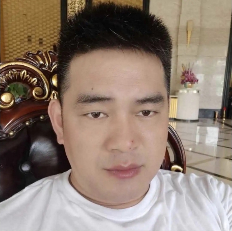 随风的第一张照片--绵阳相亲服务中心