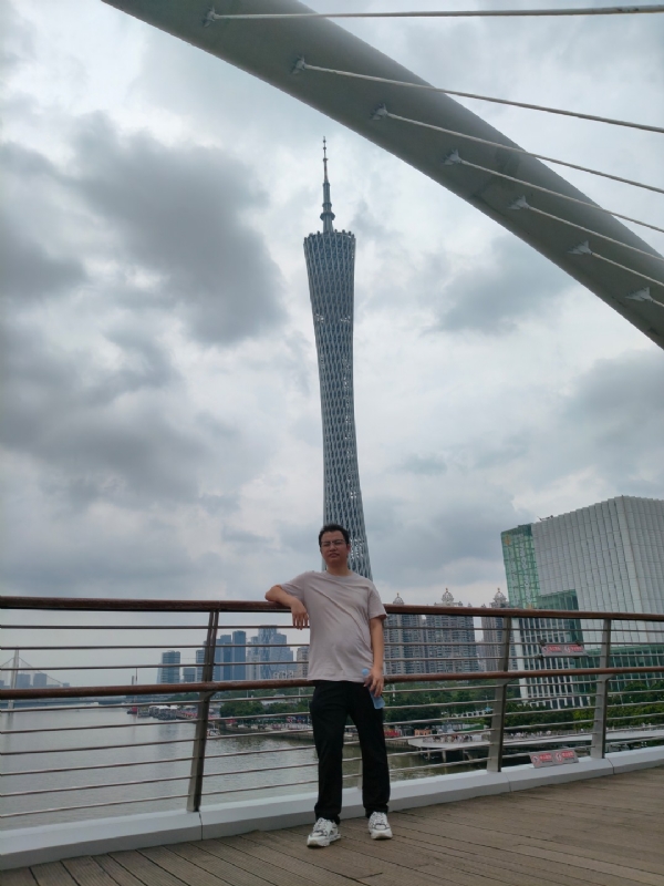 幻胧的第一张照片--绵阳相亲服务中心