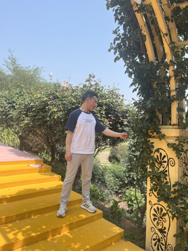 罗湘的第一张照片--绵阳相亲服务中心