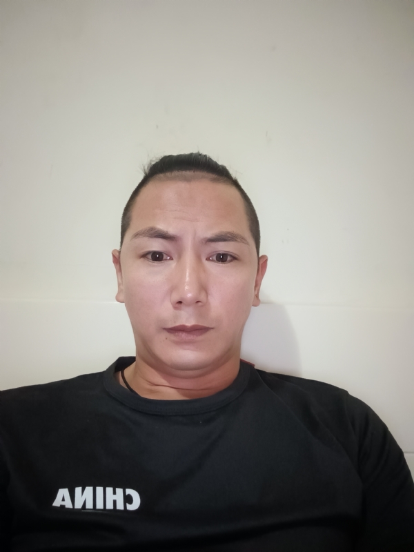 无不良嗜好的第二张照片--绵阳相亲服务中心