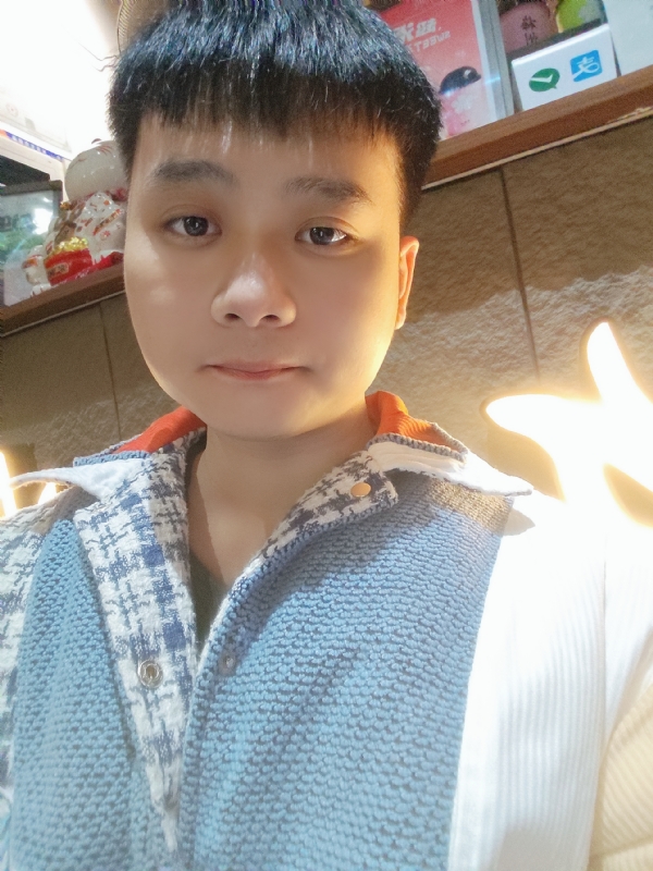 侯侯的第一张照片--绵阳相亲服务中心