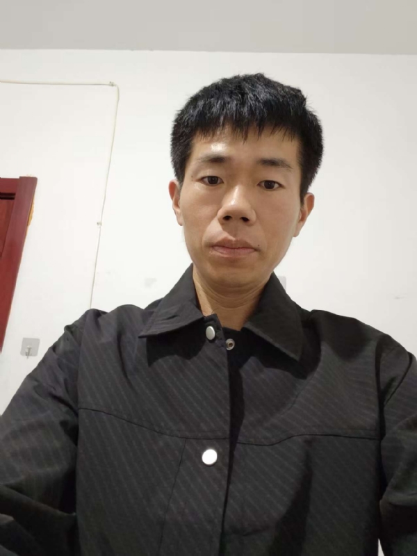 京东小哥的第一张照片--绵阳相亲服务中心