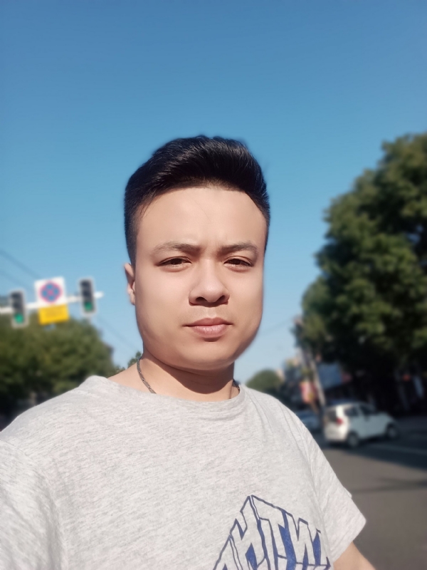 简简单单的第二张照片--绵阳相亲服务中心