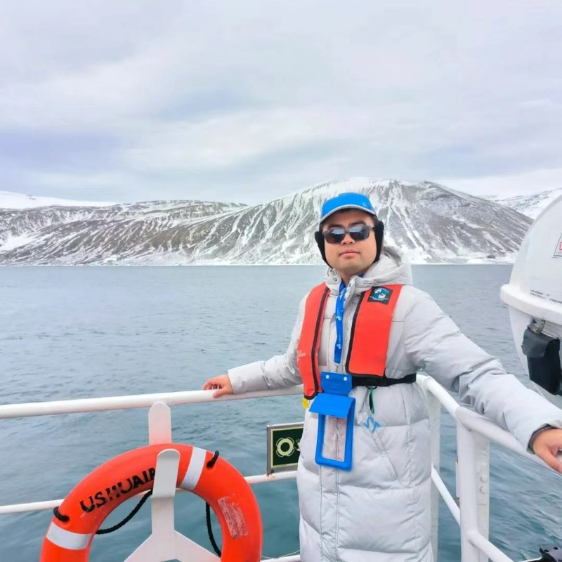 欢乐的笑的第二张照片--绵阳相亲服务中心