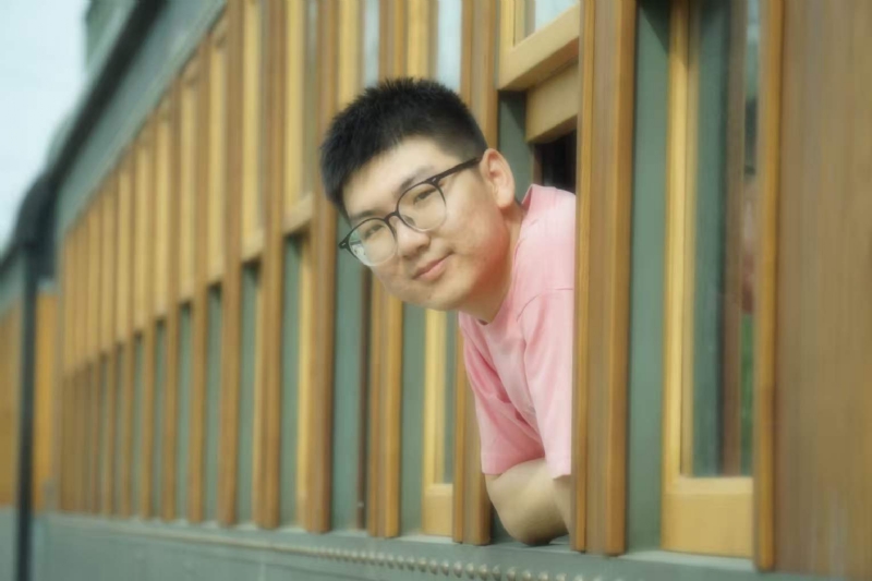 锦瑟无端五十弦的第一张照片--绵阳相亲服务中心